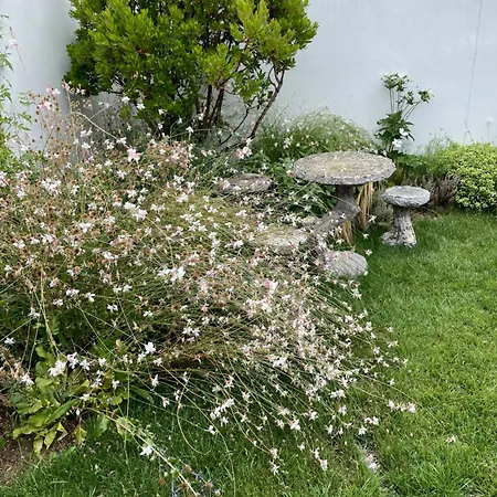 Maisons 322 - L'insolite בית נופש *