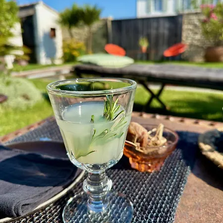 בית נופש Maisons 322 - L'insolite