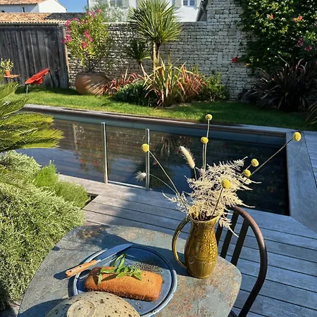 בית נופש Maisons 322 - L'insolite