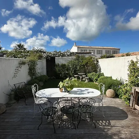 Holiday home Maisons 322 - Maison L'insolite