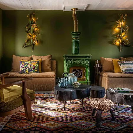 Maisons 322 - L'insolite בית נופש *